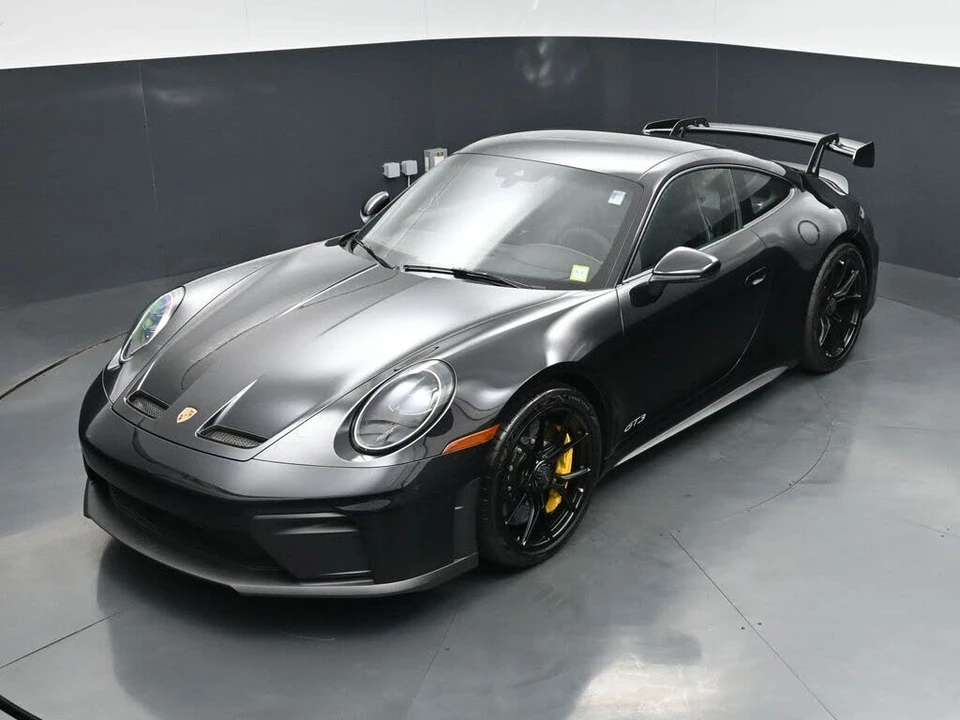 2026 Porsche 992 GT3 - Image 17 of 31