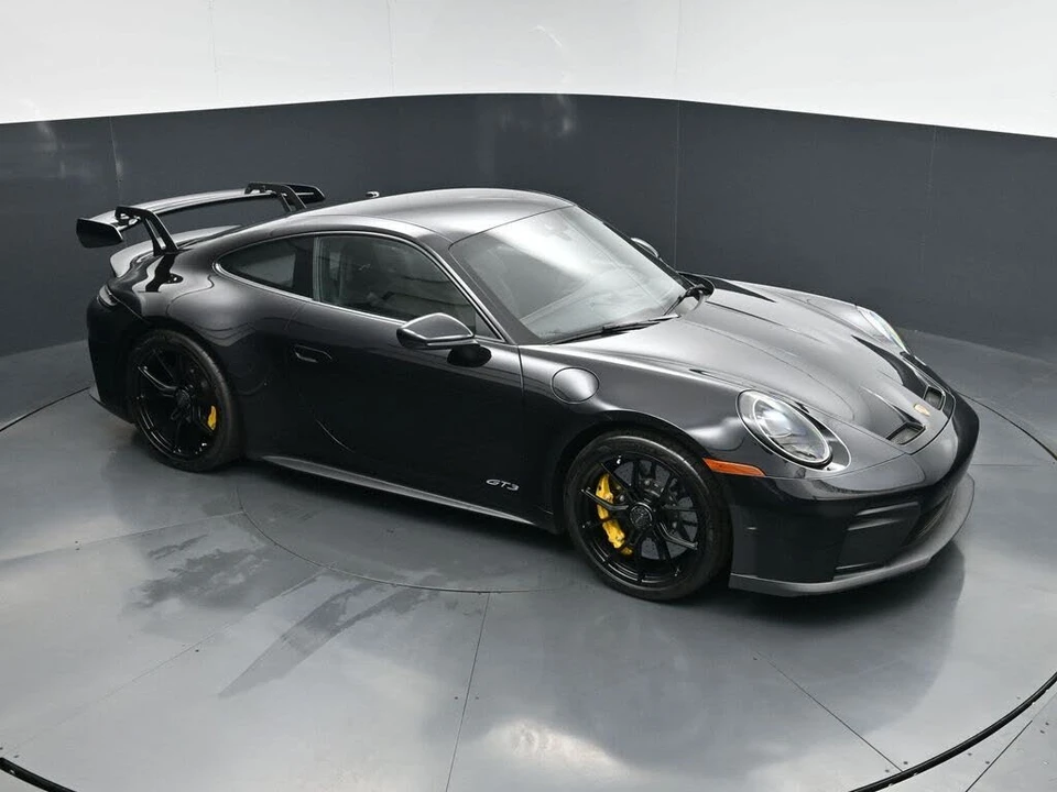 2026 Porsche 992 GT3 - Image 23 of 31