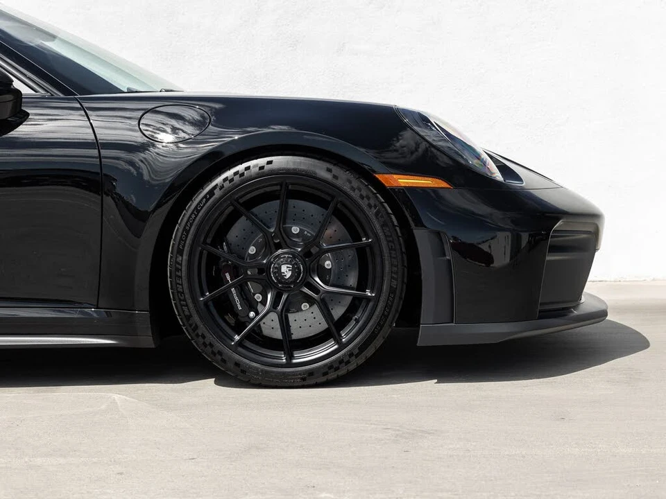 2026 Porsche 992 GT3 - Image 11 of 31