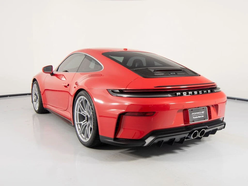 2026 Porsche 992 GT3 - Image 9 of 31