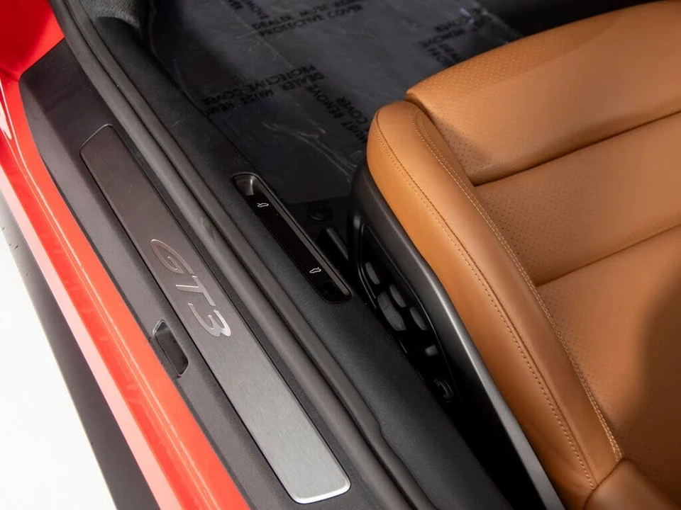 2026 Porsche 992 GT3 - Image 22 of 31