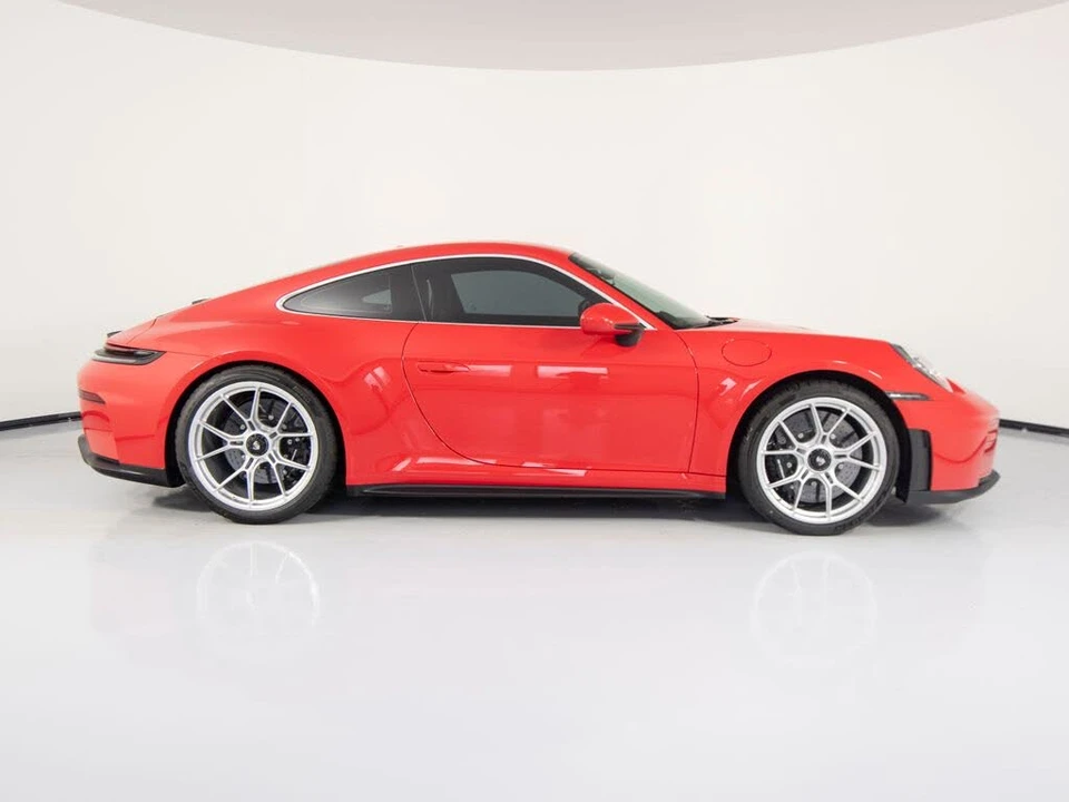 2026 Porsche 992 GT3 - Image 12 of 31