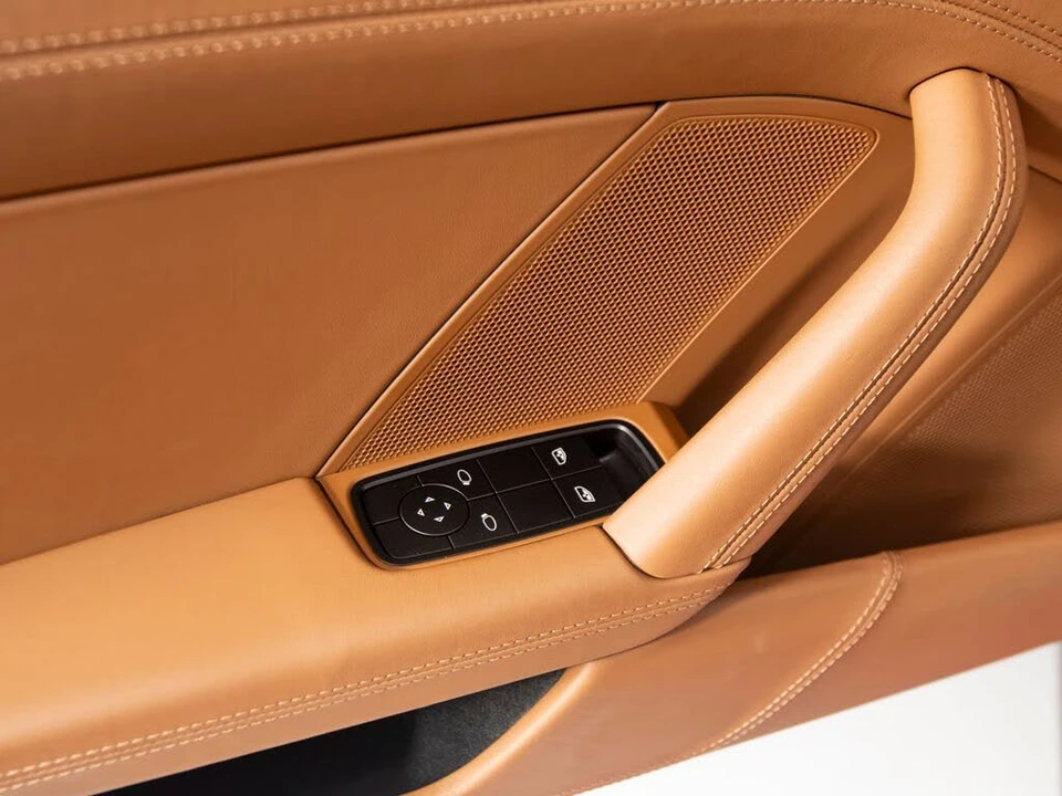 2026 Porsche 992 GT3 - Image 21 of 31