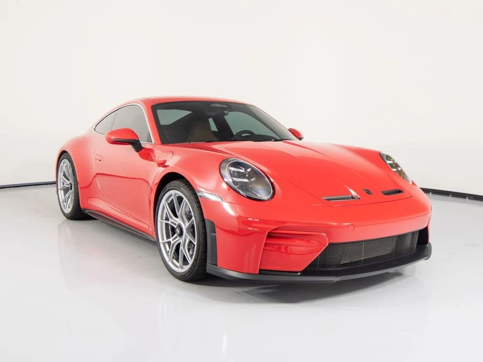 2026 Porsche 992 GT3 - Image 13 of 31
