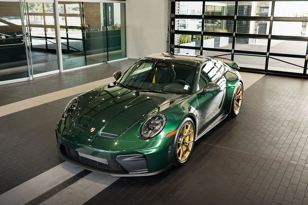 2026 Porsche 992 GT3 - Image 8 of 31