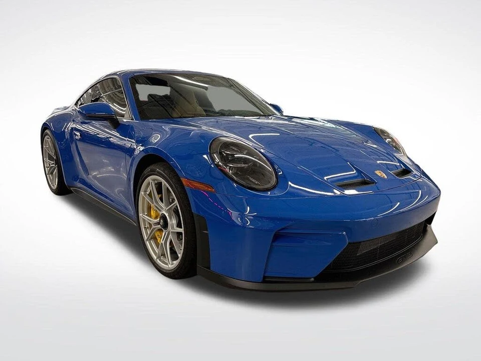 2026 Porsche 992 GT3 - Image 7 of 31