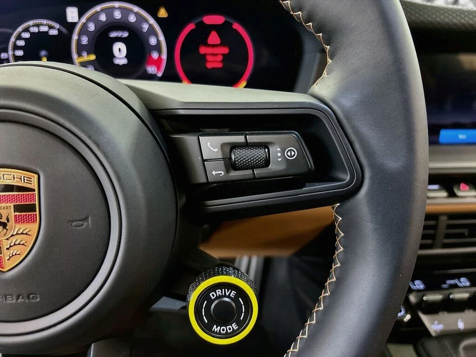 2026 Porsche 992 GT3 - Image 23 of 31