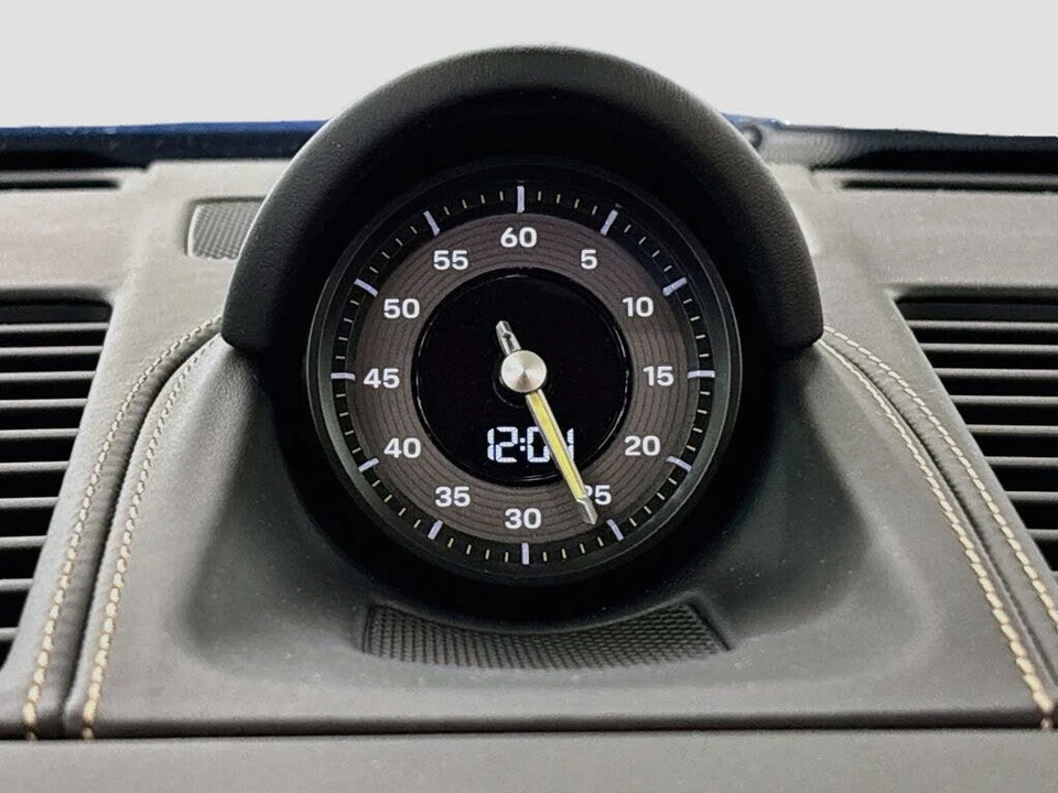 2026 Porsche 992 GT3 - Image 19 of 31