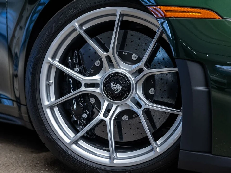2026 Porsche 992 GT3 - Image 15 of 31