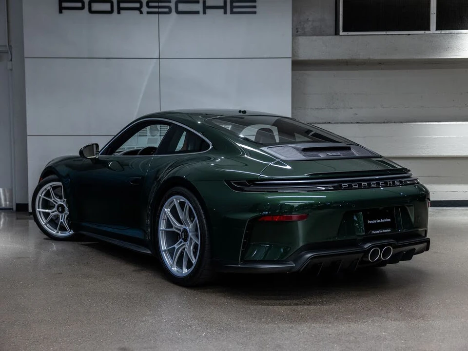 2026 Porsche 992 GT3 - Image 3 of 31