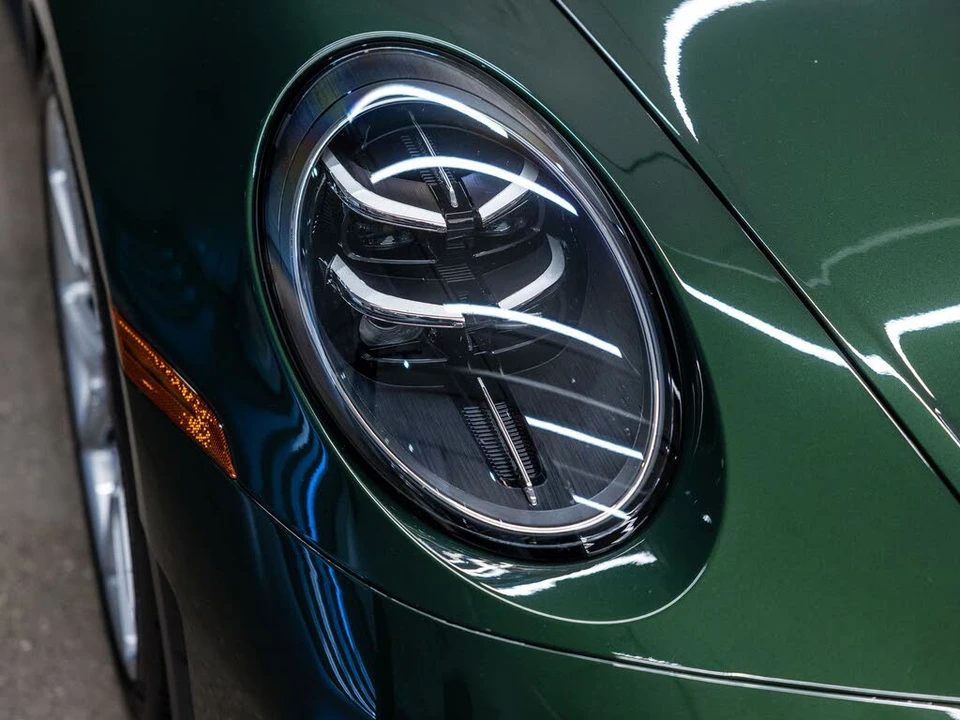 2026 Porsche 992 GT3 - Image 8 of 31