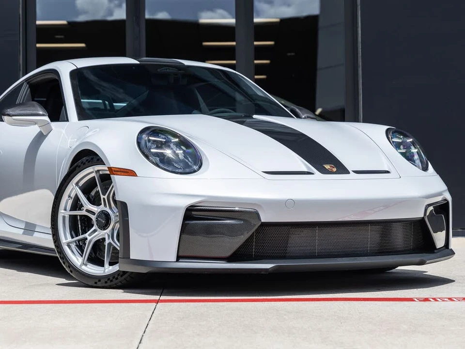 2026 Porsche 992 GT3 - Image 10 of 31