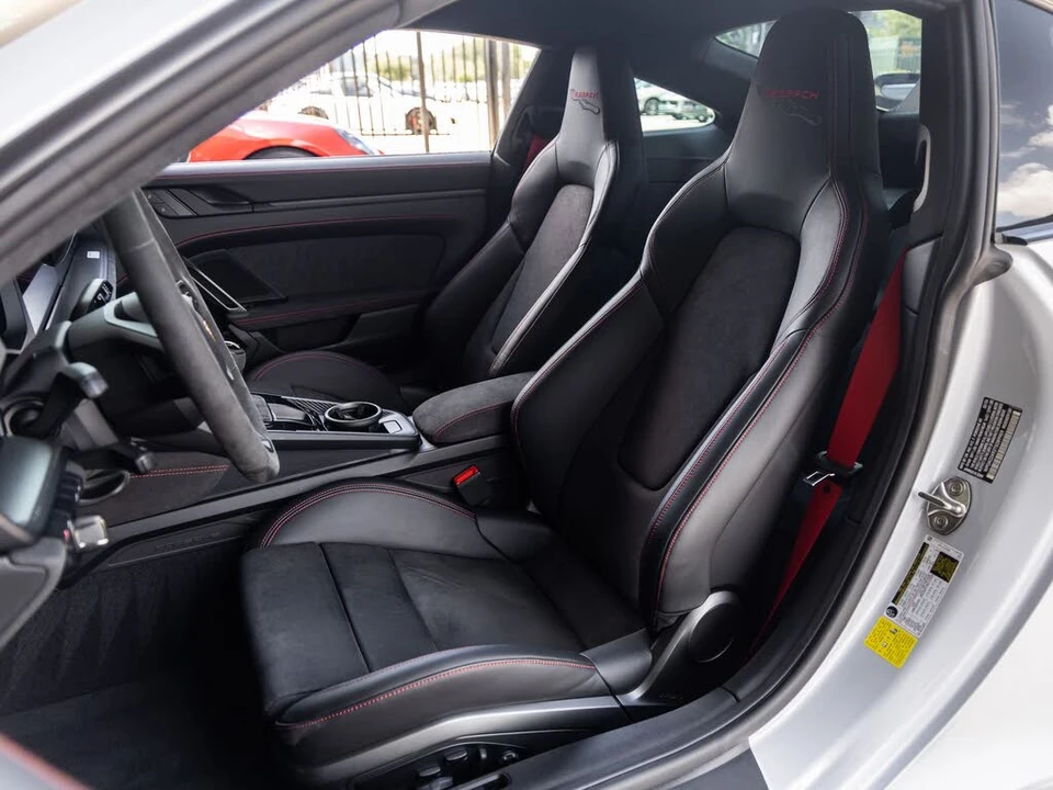 2026 Porsche 992 GT3 - Image 5 of 31