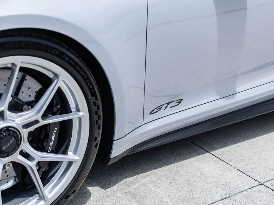 2026 Porsche 992 GT3 - Image 24 of 31