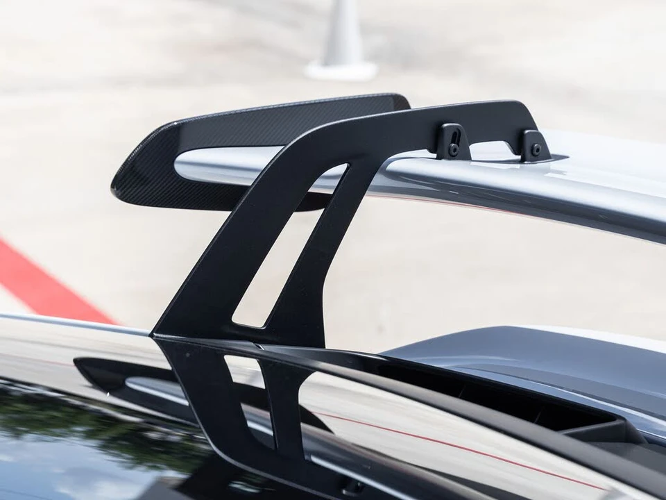 2026 Porsche 992 GT3 - Image 21 of 31
