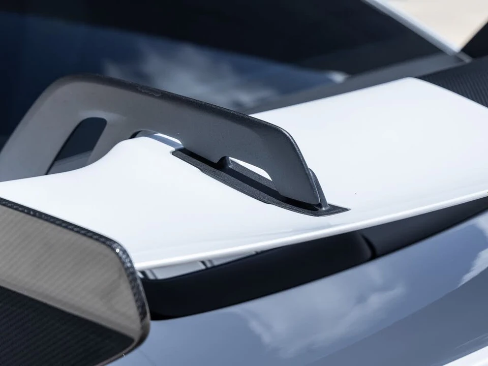 2026 Porsche 992 GT3 - Image 18 of 31