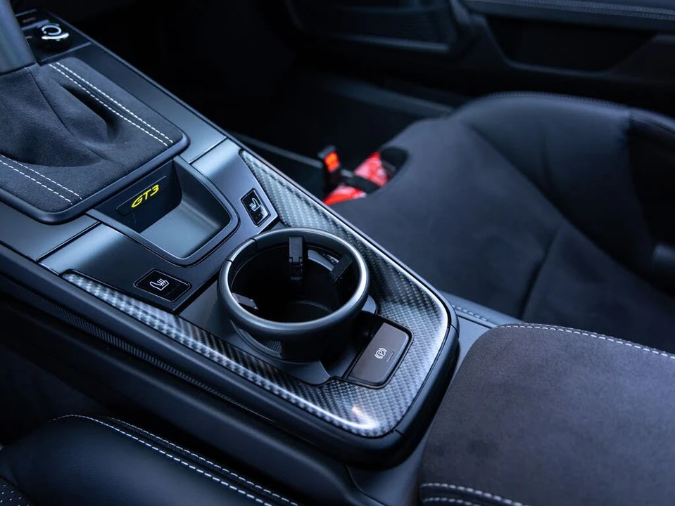 2026 Porsche 992 GT3 - Image 19 of 31