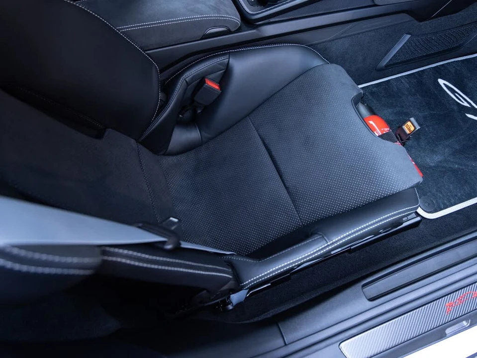 2026 Porsche 992 GT3 - Image 29 of 31