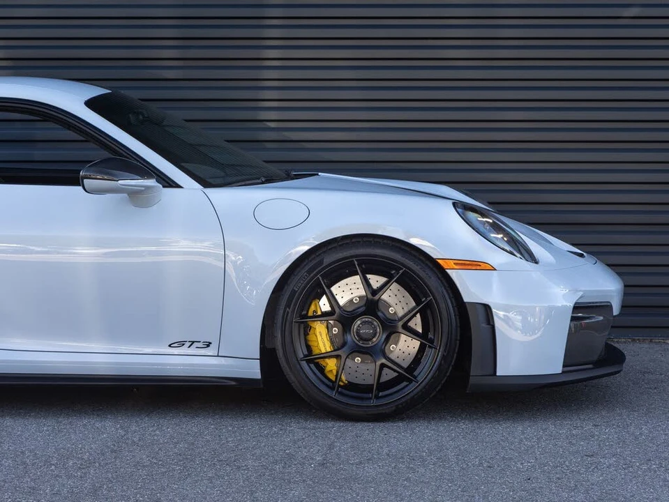 2026 Porsche 992 GT3 - Image 9 of 31