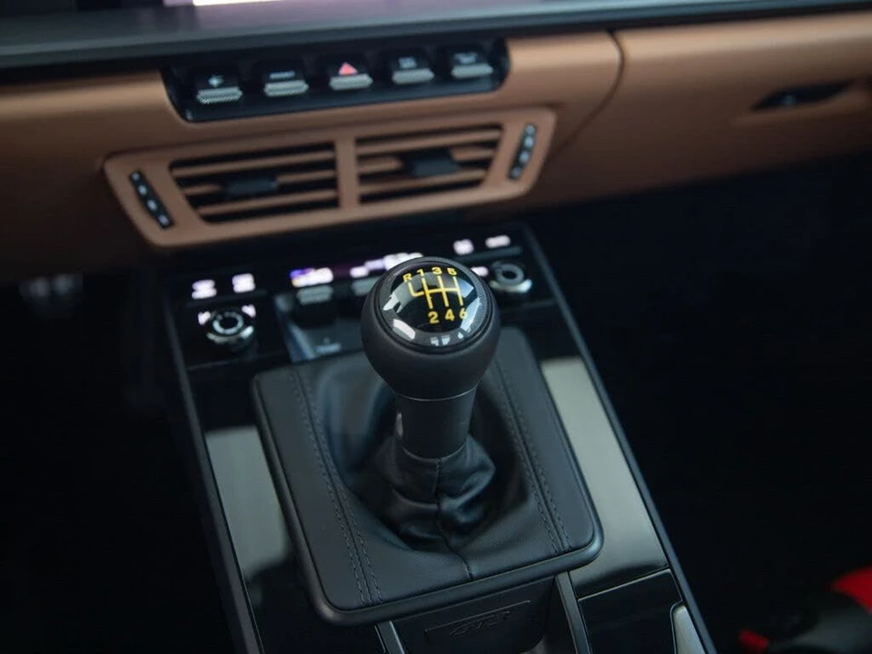 2026 Porsche 992 GT3 - Image 19 of 30