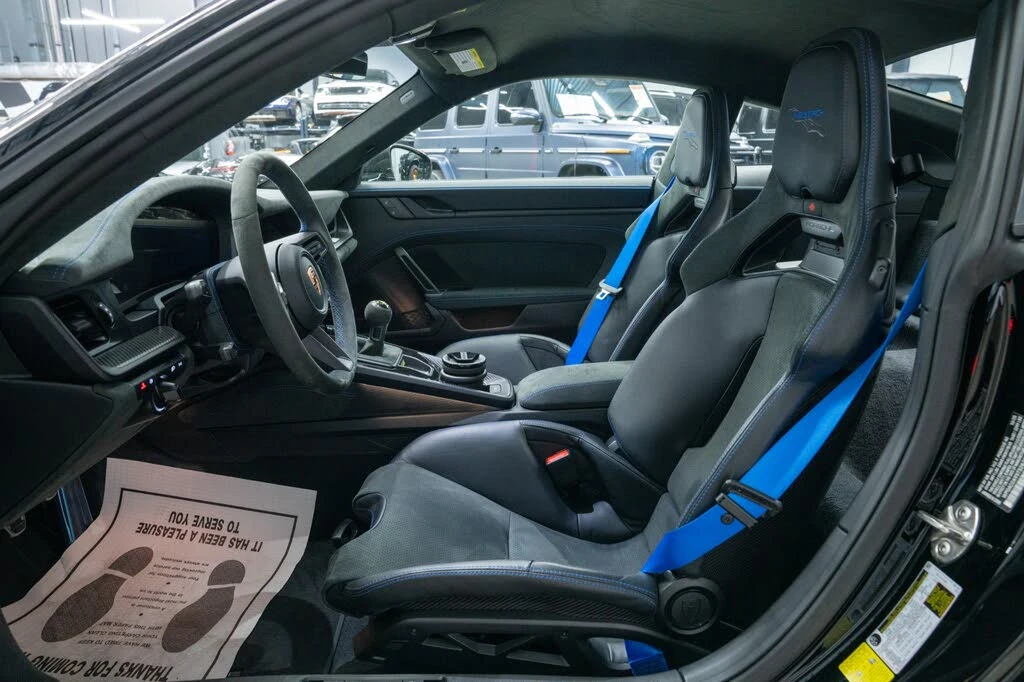 2026 Porsche 992 GT3 - Image 27 of 31