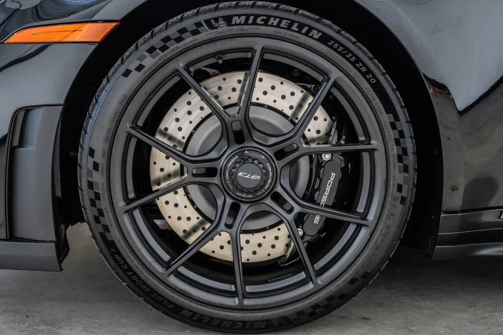2026 Porsche 992 GT3 - Image 9 of 31
