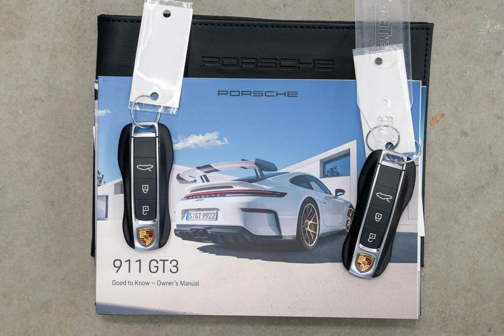 2026 Porsche 992 GT3 - Image 19 of 31