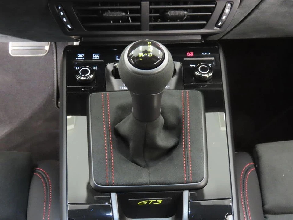 2026 Porsche 992 GT3 - Image 29 of 31