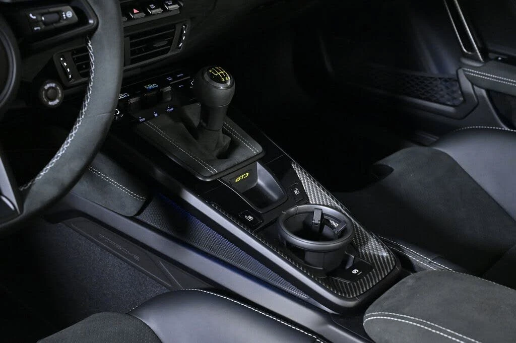 2026 Porsche 992 GT3 - Image 16 of 31