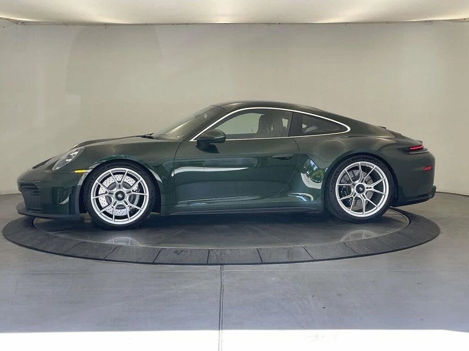 2026 Porsche 992 GT3 - Image 2 of 31