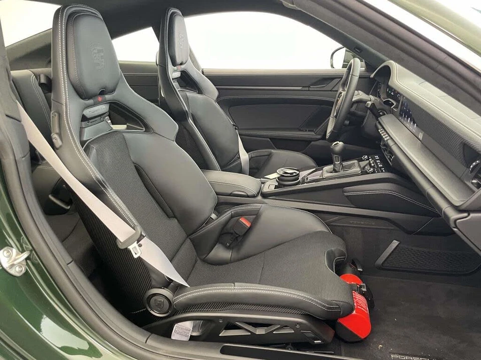 2026 Porsche 992 GT3 - Image 21 of 31