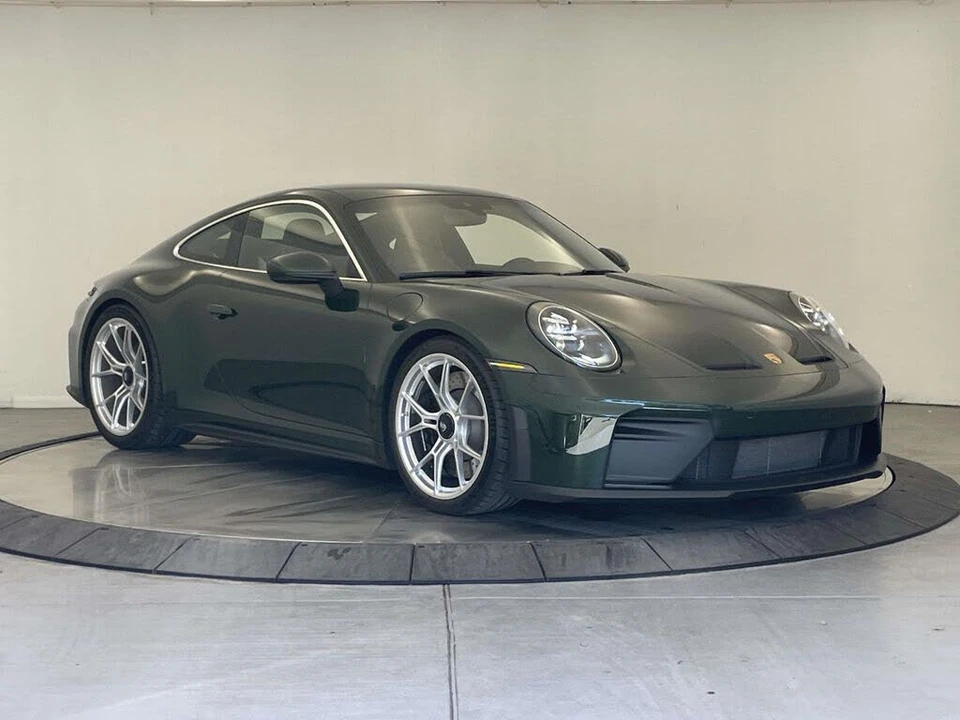 2026 Porsche 992 GT3 - Image 9 of 31