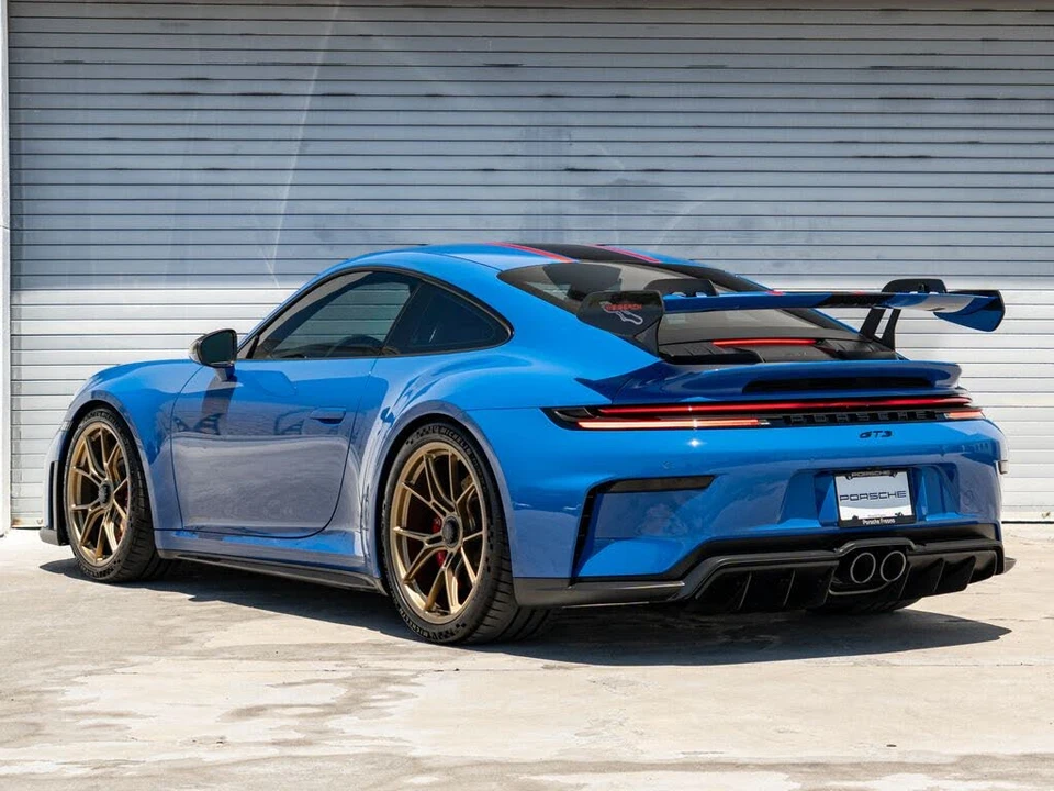 2026 Porsche 992 GT3 - Image 3 of 29