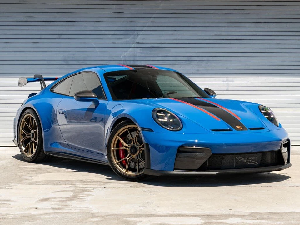 2026 Porsche 992 GT3 - Image 26 of 29