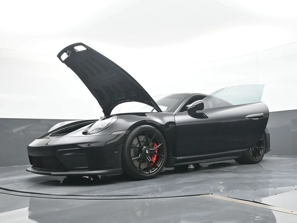2026 Porsche 992 GT3 - Image 22 of 25