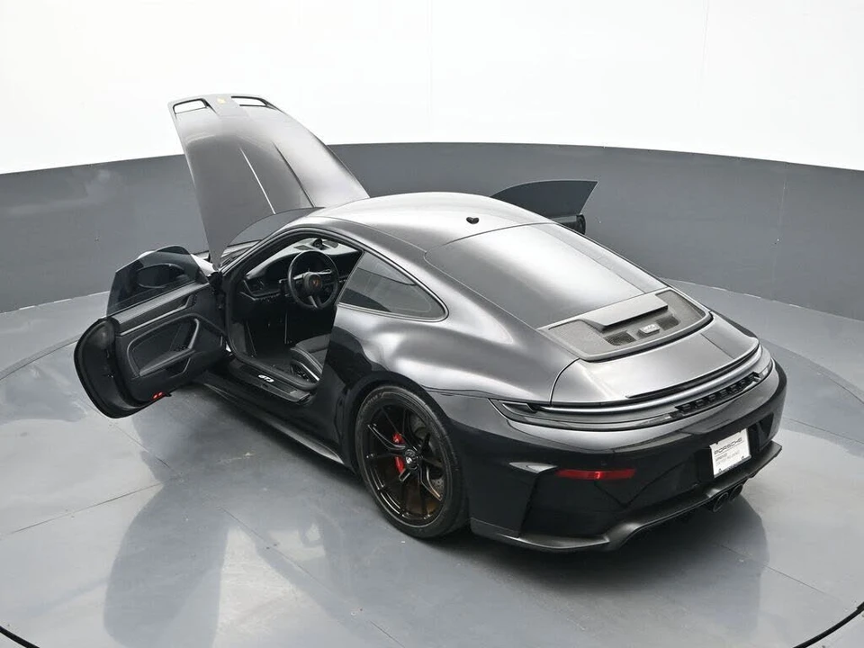 2026 Porsche 992 GT3 - Image 20 of 25