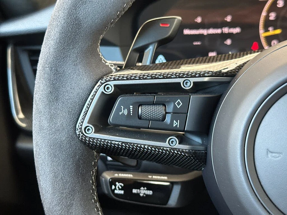 2026 Porsche 992 GT3 - Image 25 of 31