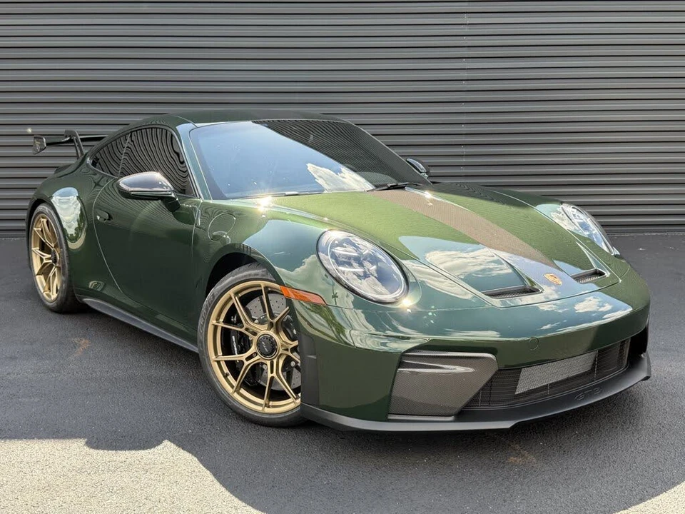 2026 Porsche 992 GT3 - Image 7 of 31