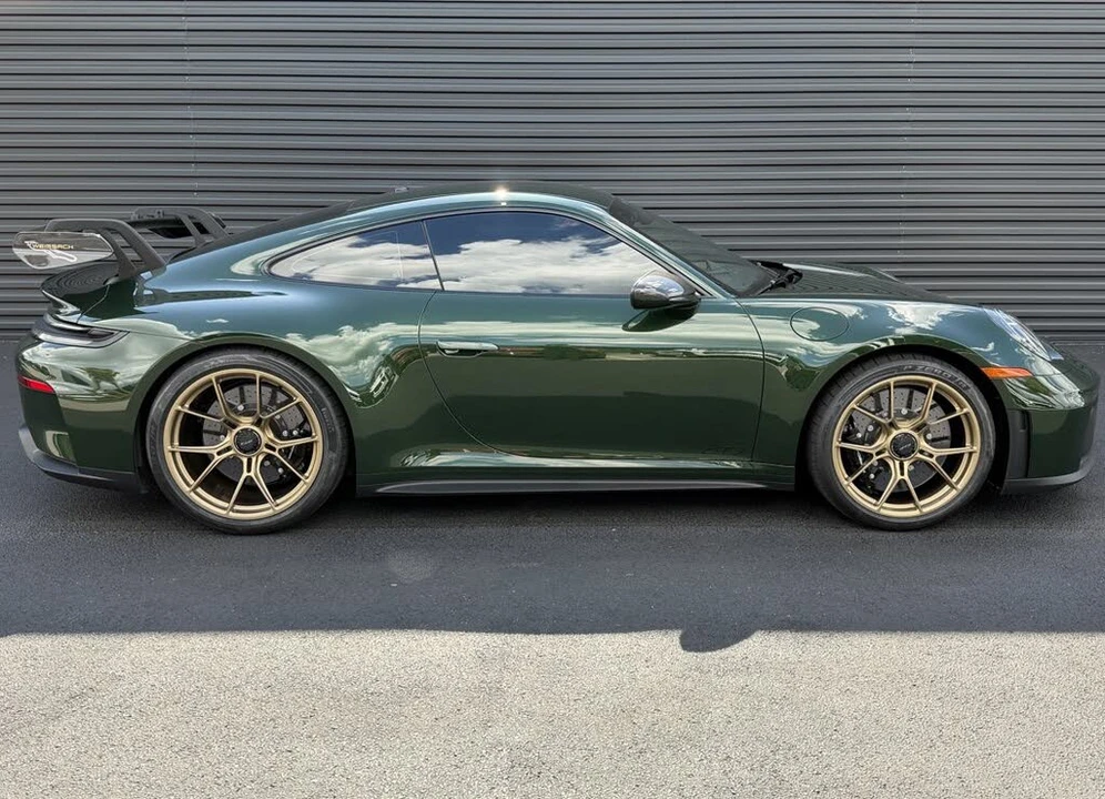 2026 Porsche 992 GT3 - Image 9 of 31