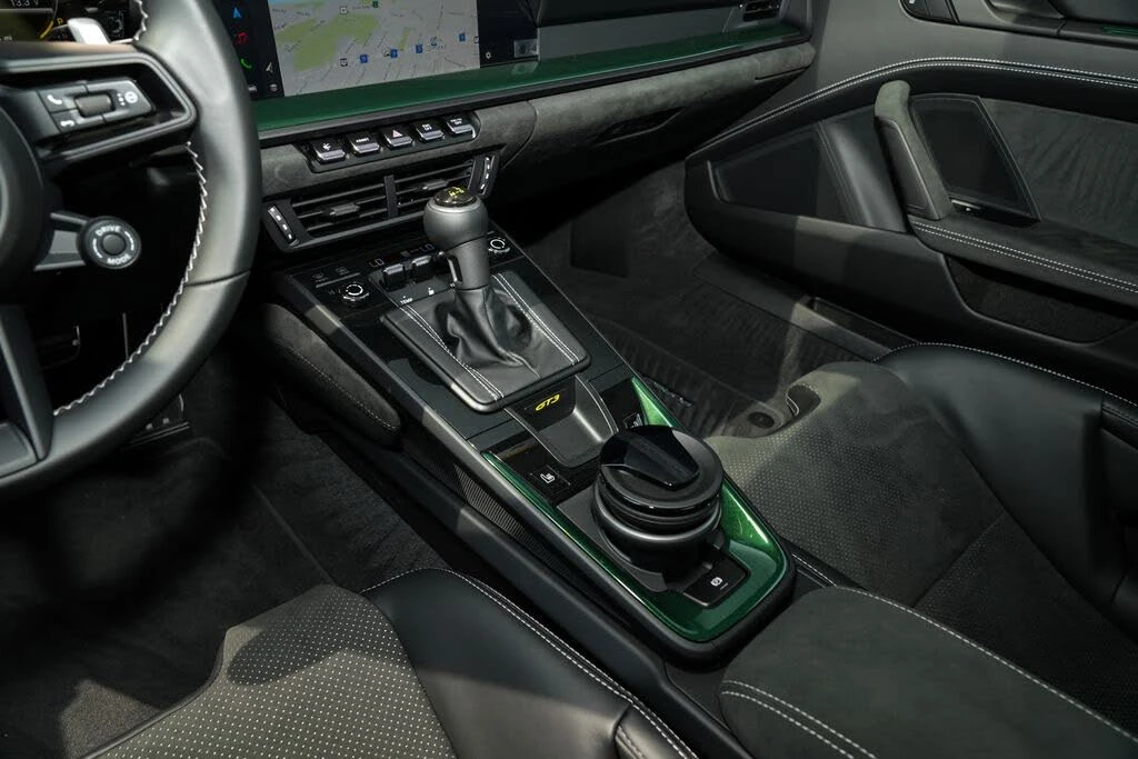 2026 Porsche 992 GT3 - Image 25 of 31