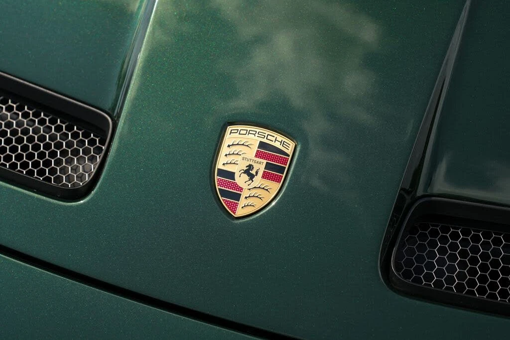 2026 Porsche 992 GT3 - Image 7 of 31