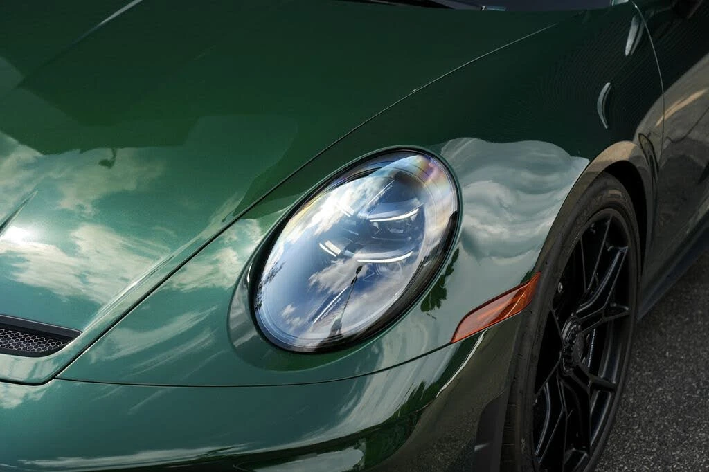 2026 Porsche 992 GT3 - Image 6 of 31