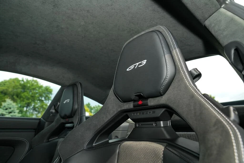 2026 Porsche 992 GT3 - Image 26 of 31
