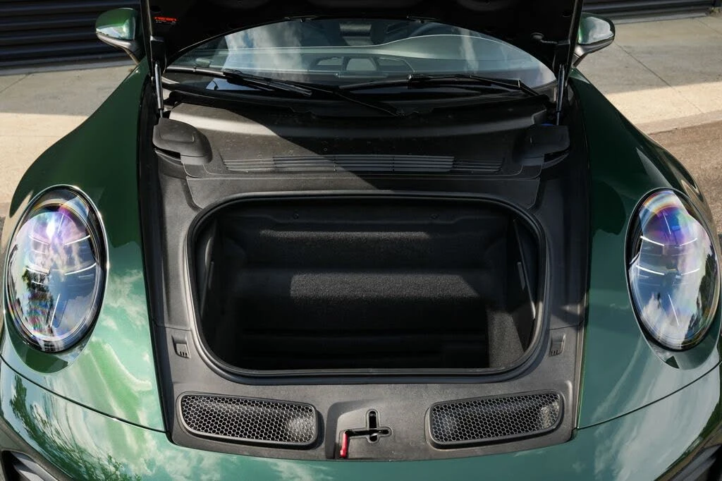 2026 Porsche 992 GT3 - Image 10 of 31