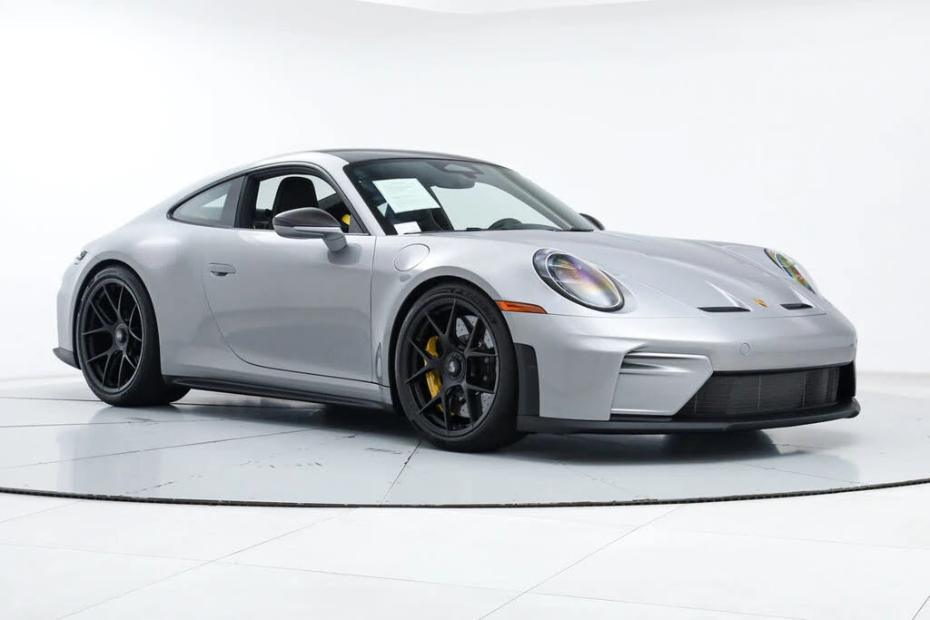 2026 Porsche 992 GT3 - Image 7 of 31