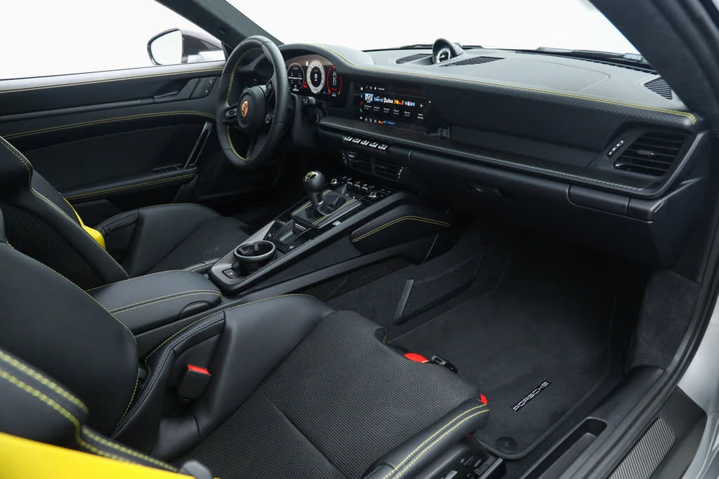 2026 Porsche 992 GT3 - Image 16 of 31