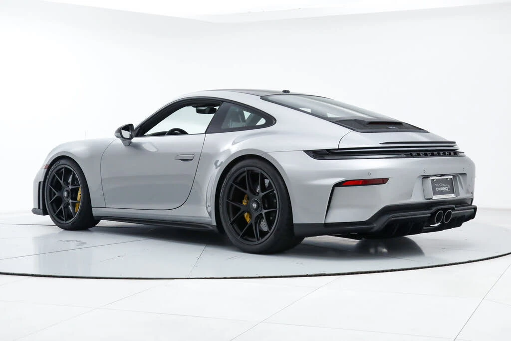 2026 Porsche 992 GT3 - Image 3 of 31