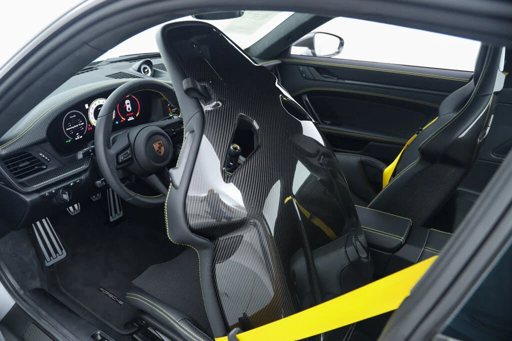 2026 Porsche 992 GT3 - Image 25 of 31
