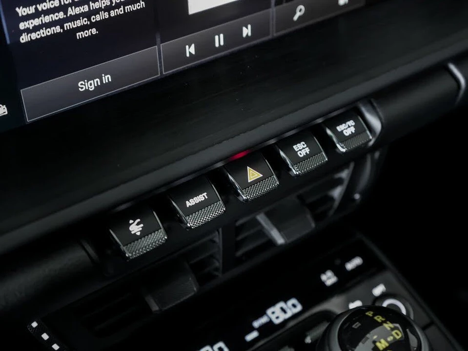 2026 Porsche 992 GT3 - Image 19 of 31