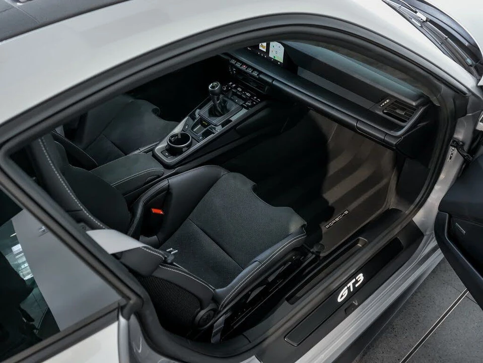 2026 Porsche 992 GT3 - Image 24 of 31